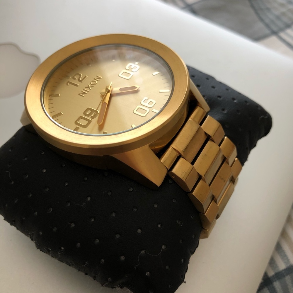 NIXON Corporal stainless steel watch 48mm